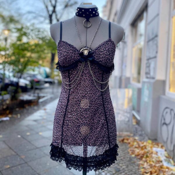 Toxic Leopard Chain Slip // V.02